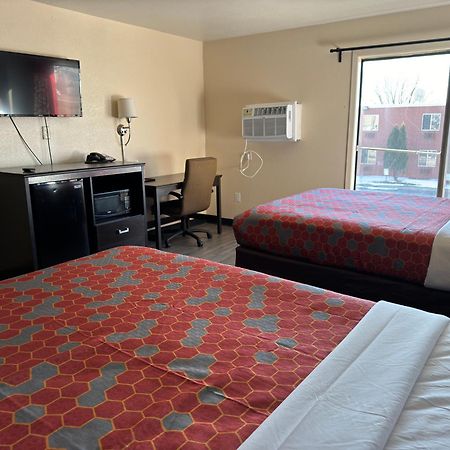 Econo Lodge Waite Park Luaran gambar