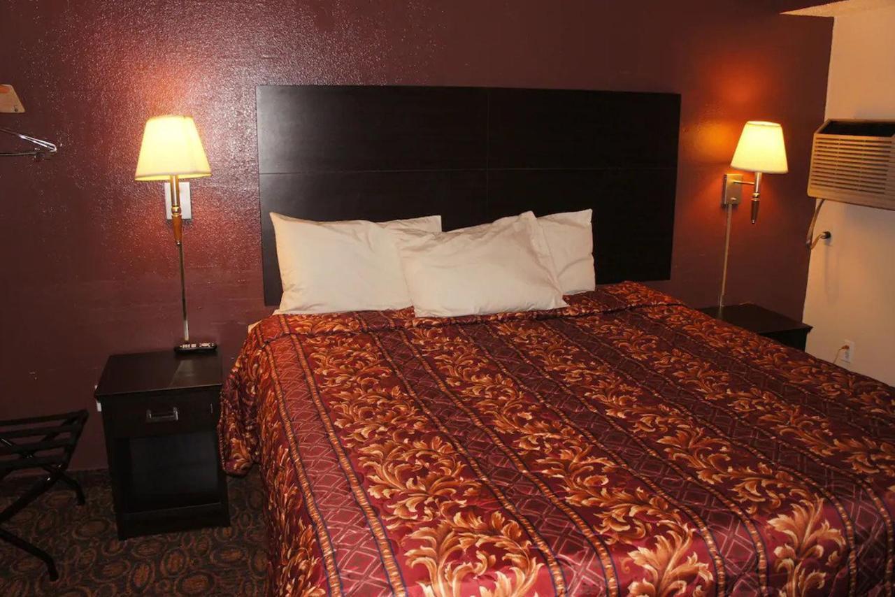 Econo Lodge Waite Park Luaran gambar
