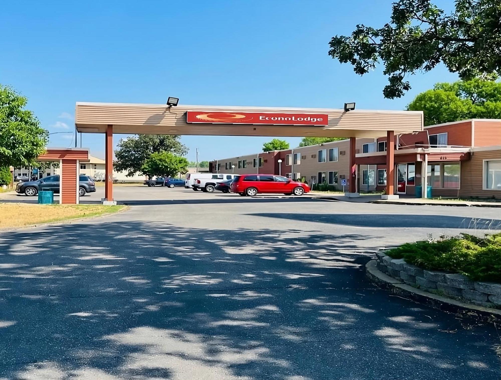 Econo Lodge Waite Park Luaran gambar